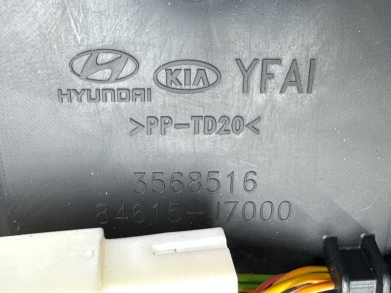 Накладка консоли АКПП Kia Ceed 3 2018 CD