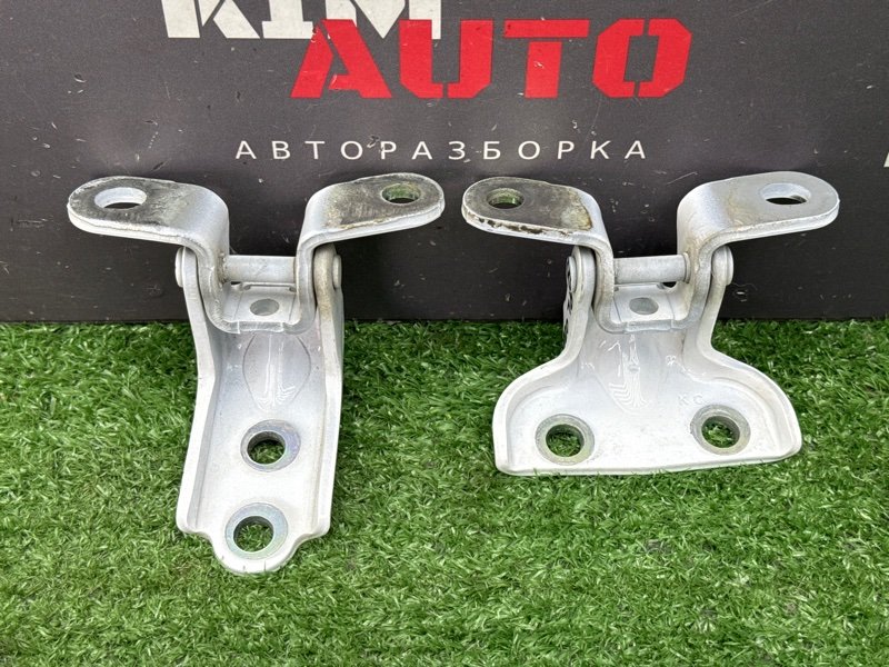 Петли двери Kia Ceed 3 2018 CD