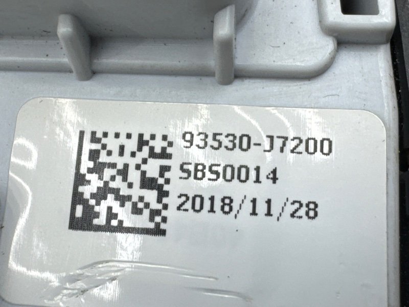 Блок управления зеркалами Kia Ceed 3 2018 CD
