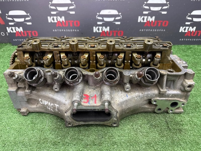 Головка блока цилиндров (ГБЦ) Honda Civic 4D