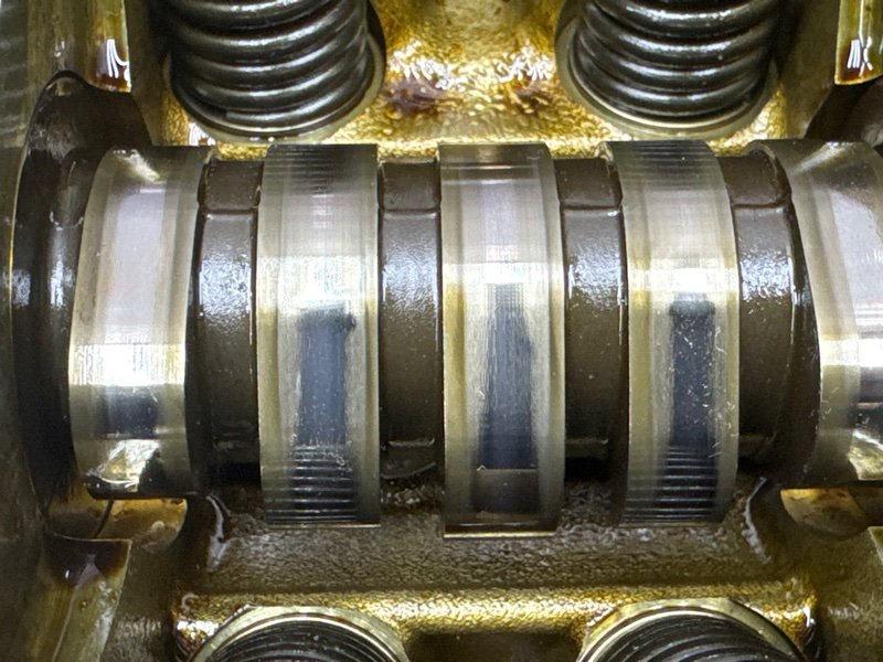 Головка блока цилиндров (ГБЦ) Honda Civic 4D