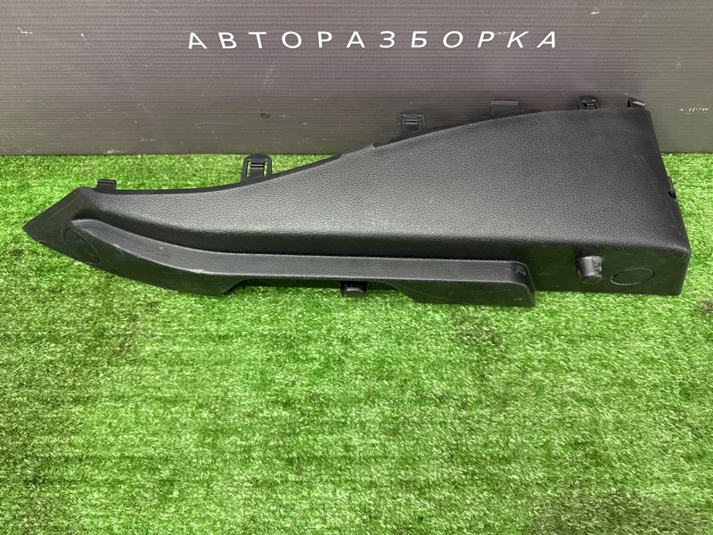 Опора полки багажника Kia Ceed 3 2018 CD