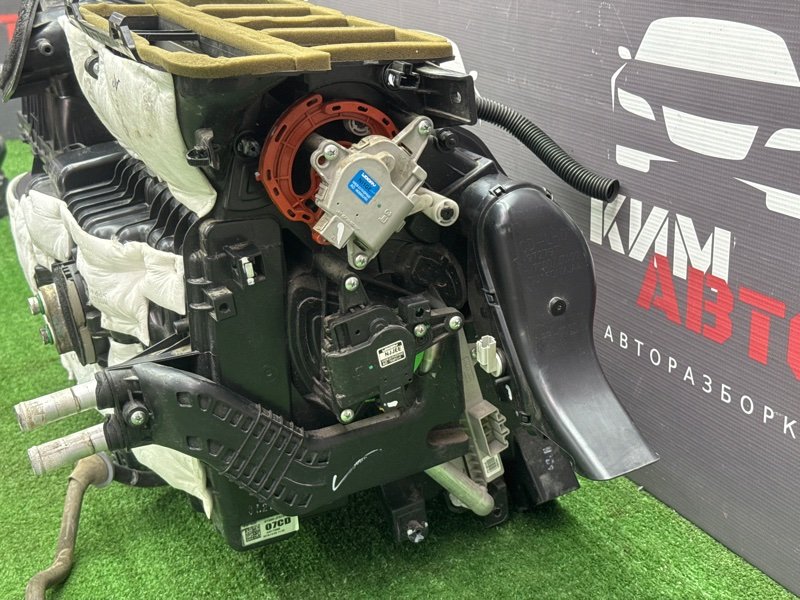 Отопитель в сборе Kia Ceed 3 2018 CD
