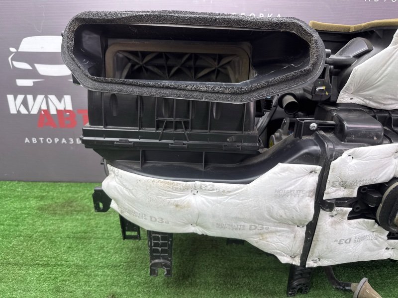 Отопитель в сборе Kia Ceed 3 2018 CD