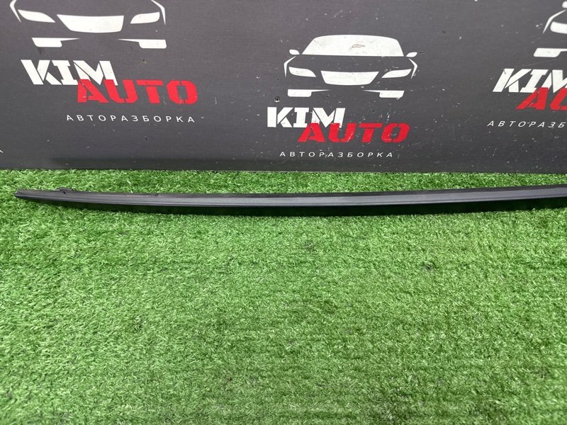 Молдинг лобового стекла Kia Ceed 3 2018 CD