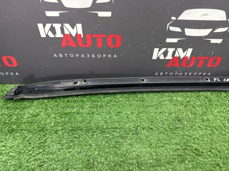 Молдинг лобового стекла Kia Ceed 3 2018 CD