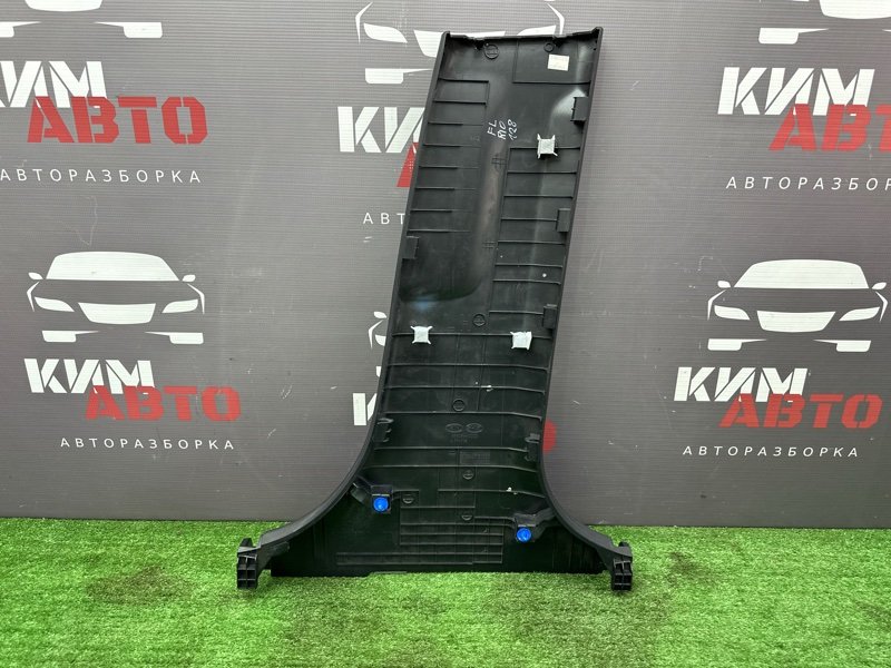 Накладка центральной стойки нижняя Kia Rio 4 2019 FB