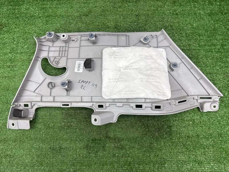 Накладка стойки кузова Kia Sportage 4 2017