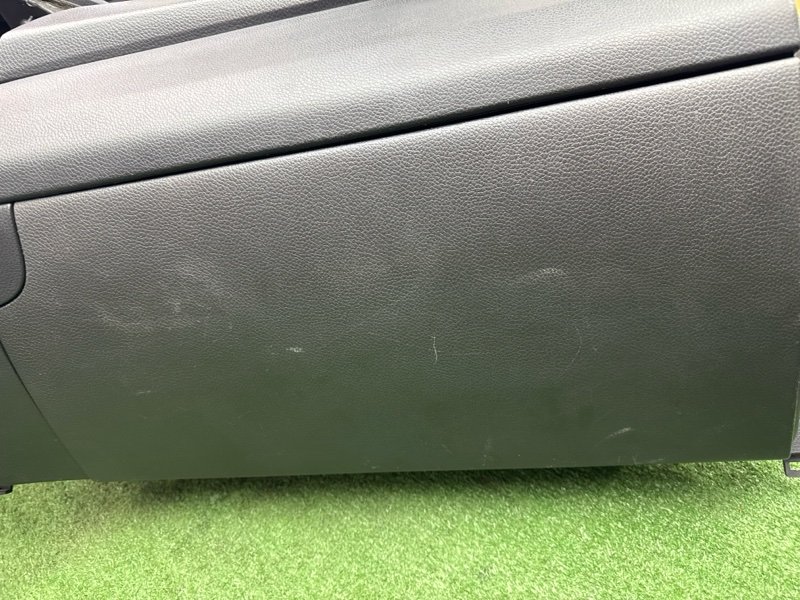 Торпедо с подушкой пассажира Hyundai i30 GD