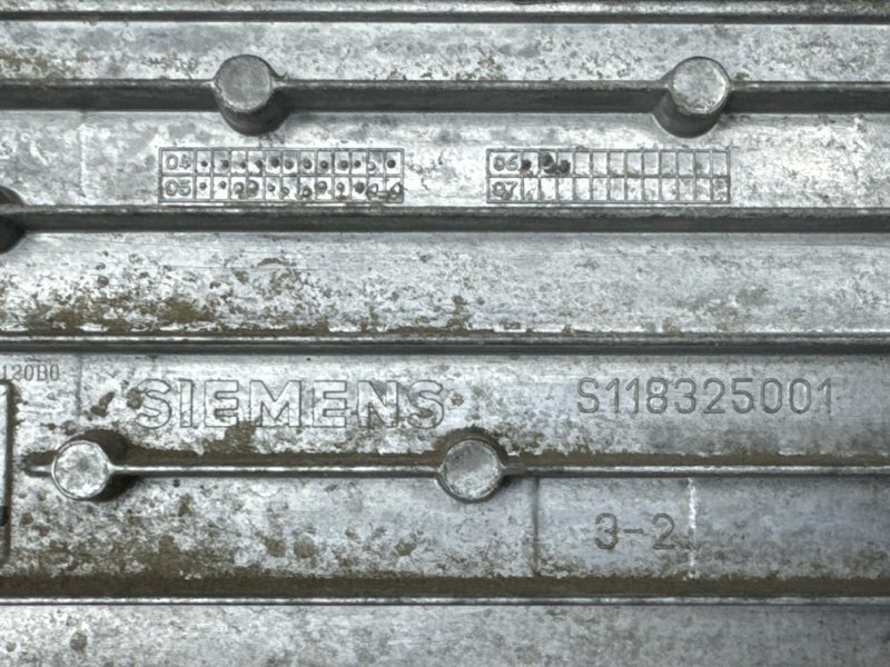 Блок управления двигателем (ЭБУ) Ford Focus 2