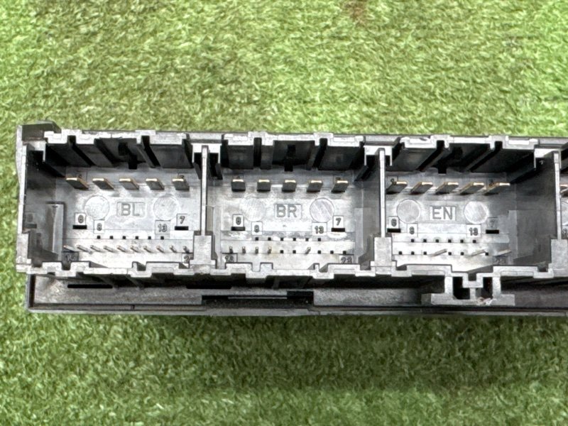 Блок комфорта Ford Mondeo 3