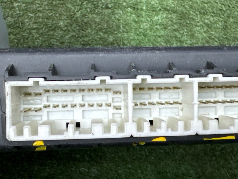 Блок комфорта(BCM) Kia Cerato 2