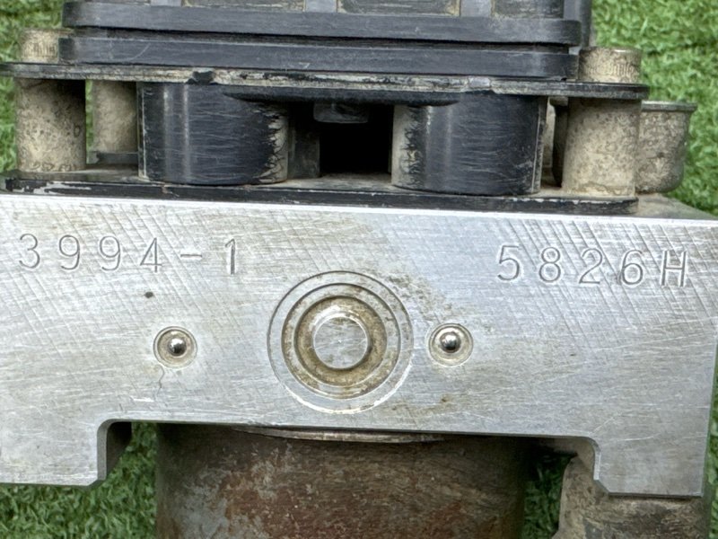 Блок ABS Mitsubishi Lancer 9