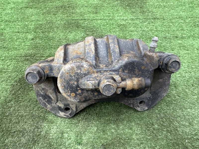 Суппорт тормозной Mitsubishi Outlander 3