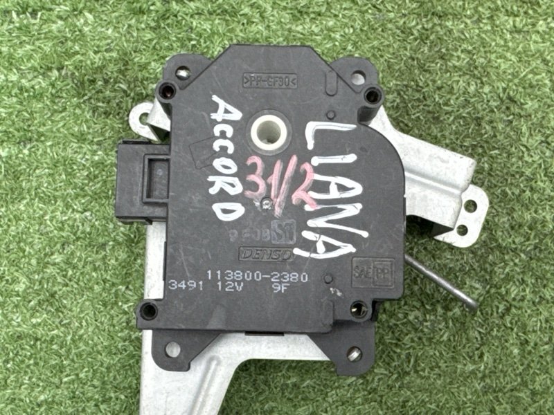 Сервопривод заслонки печки Honda Civic 4D