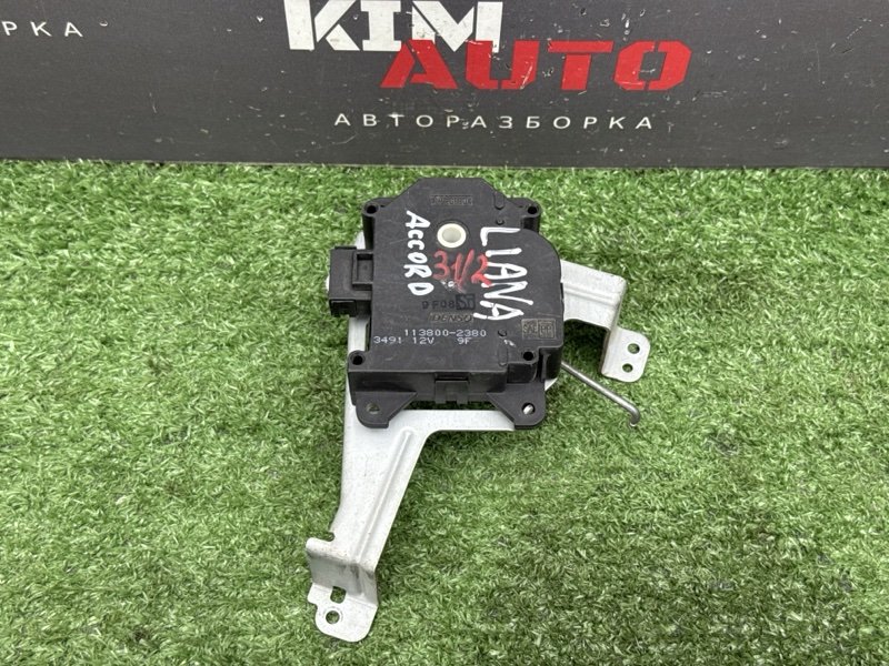 Сервопривод заслонки печки Honda Civic 4D