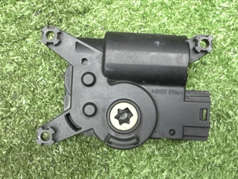 Сервопривод заслонки печки Fiat Punto