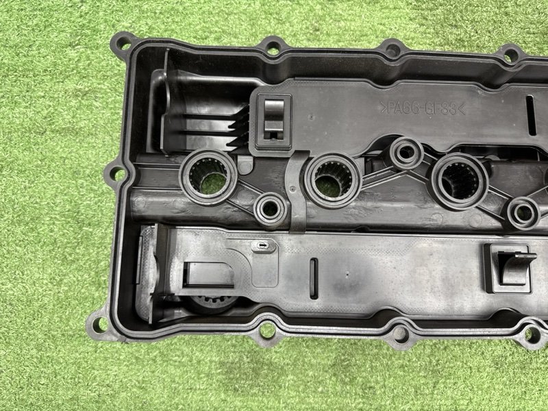 Клапанная крышка Mitsubishi Outlander 3