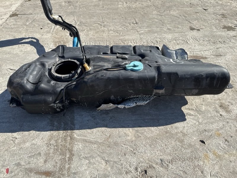 Бак топливный Peugeot 307
