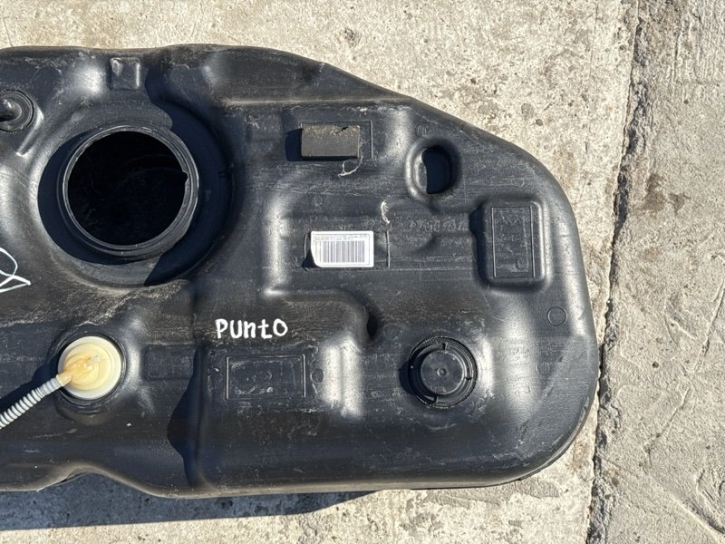 Бензобакбак топливный Fiat Punto