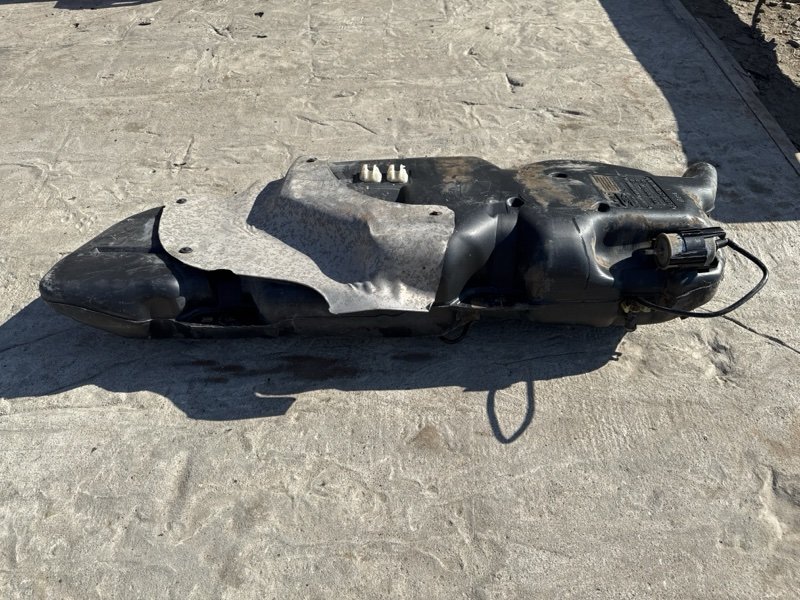 Бак топливный Peugeot 206