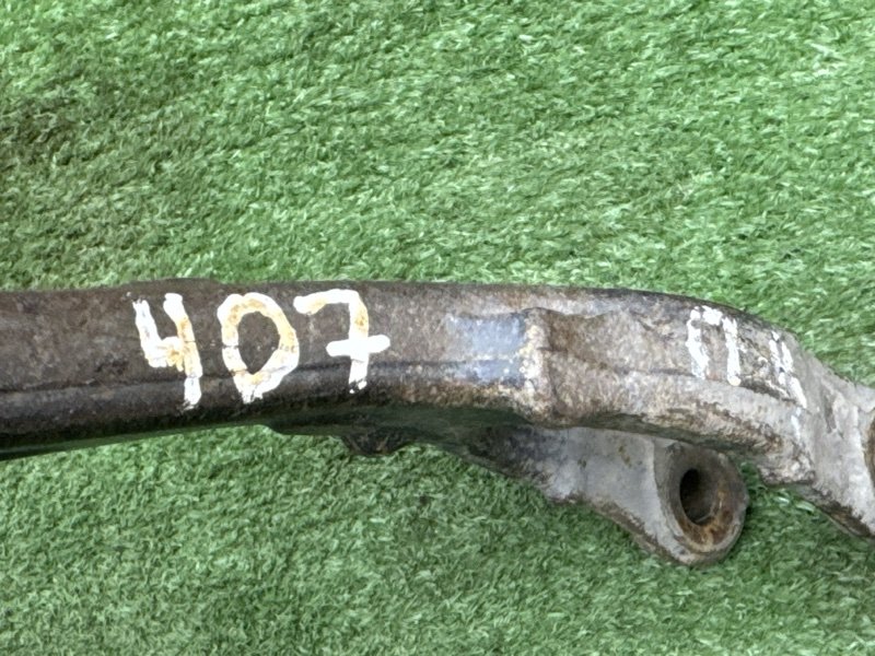 Рычаг подвески Peugeot 407