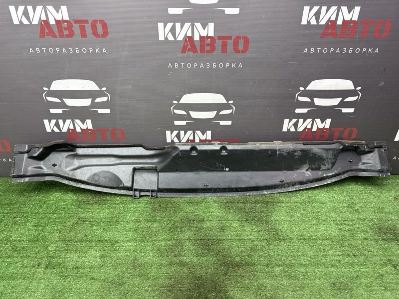 Накладка под жабо водосток Ford Focus 2