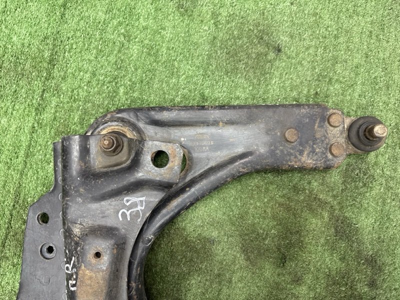 Рычаг подвески Ford Ka