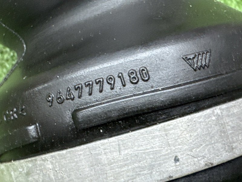 Привод в сборе Peugeot 308