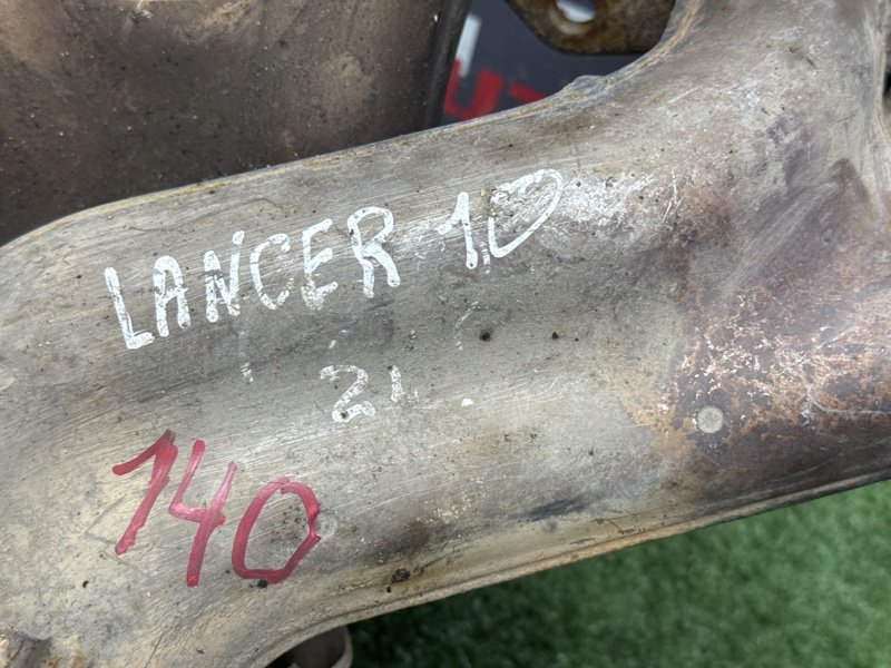 Коллектор выпускной Mitsubishi Lancer 10