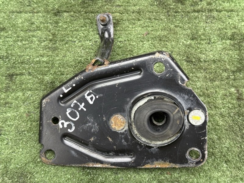 Подушка АКПП Peugeot 307