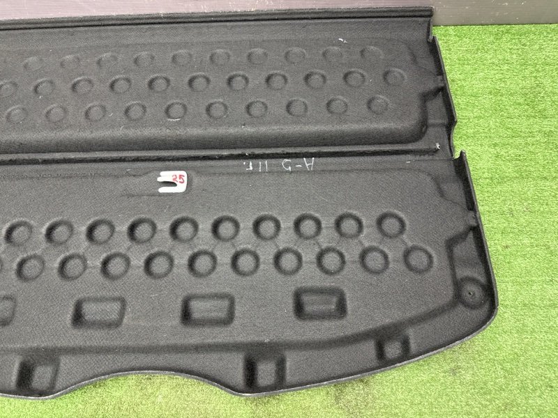Полка багажника Skoda Octavia A5