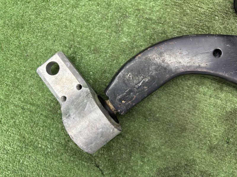 Рычаг подвески Ford Fiesta