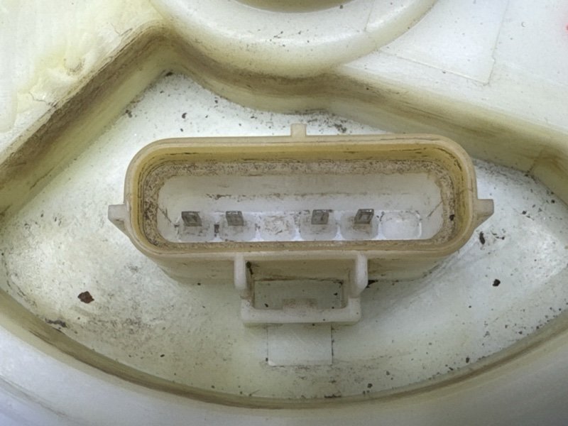 Бензонасос Ford Focus 2