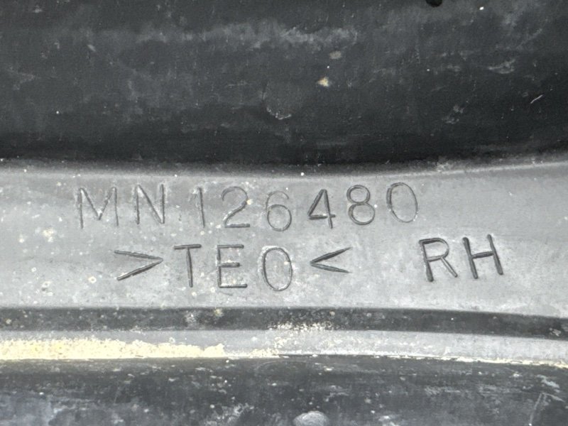 Брызговик Mitsubishi Lancer 9
