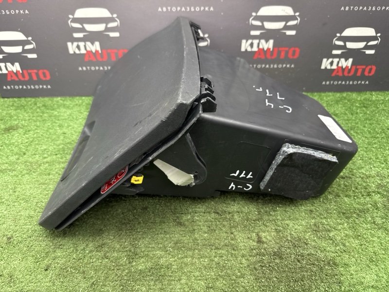Бардачок Citroen C 4