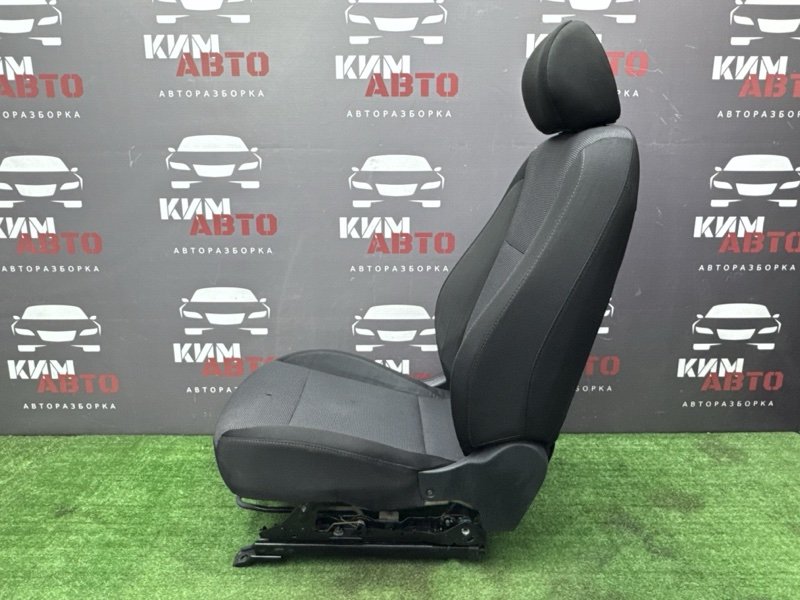 Сиденье переднее Hyundai Solaris 2 2018 HCR