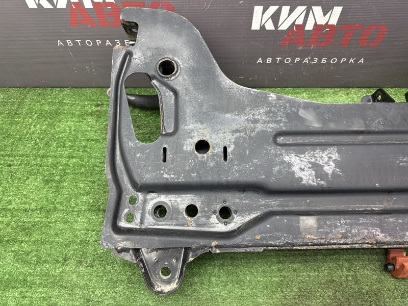 Подрамник Балка Ford Fiesta