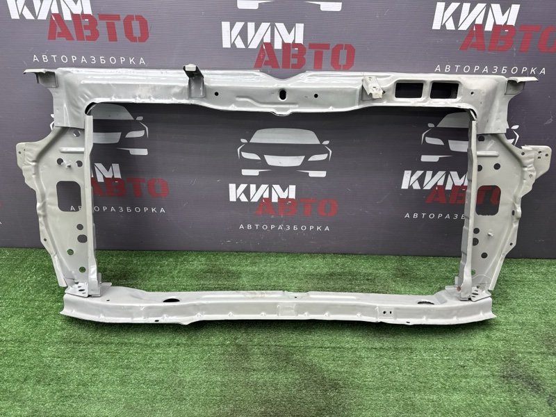 Панель передняя(телевизор) Hyundai Solaris 2
