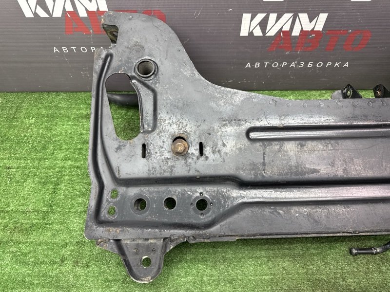 Подрамник Балка Ford Fiesta