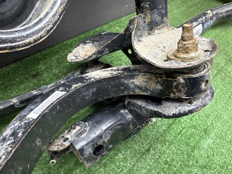Подрамник Балка SEAT ALTEA