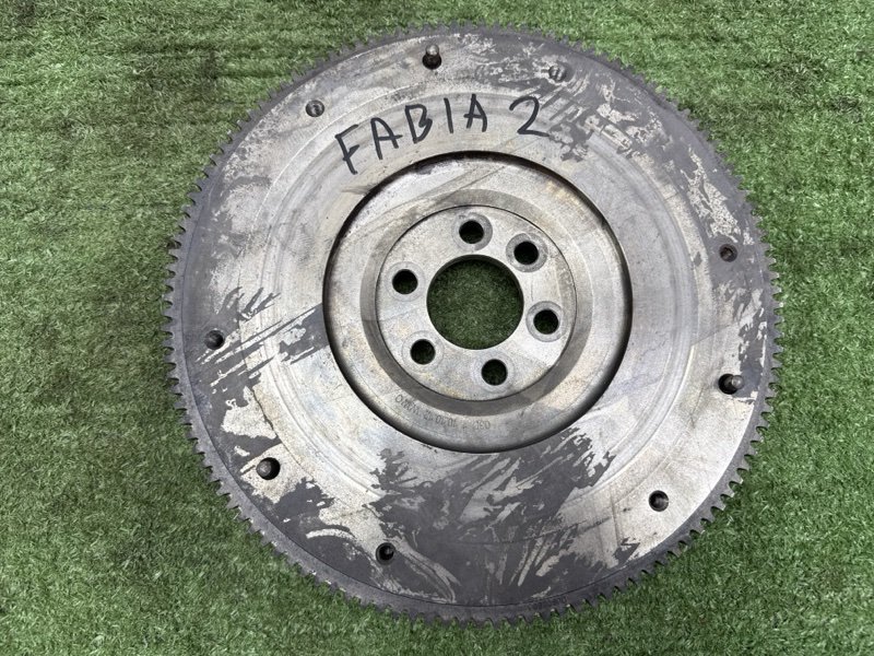 Маховик МКПП Skoda Fabia 2