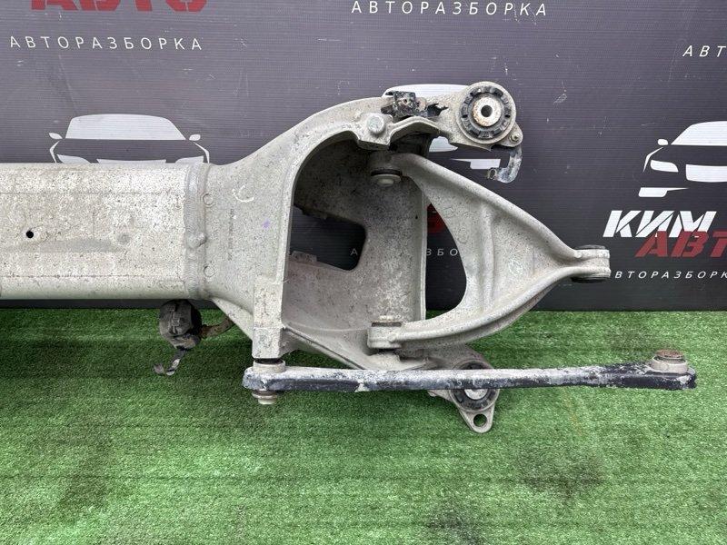 Балка задняя Peugeot 407