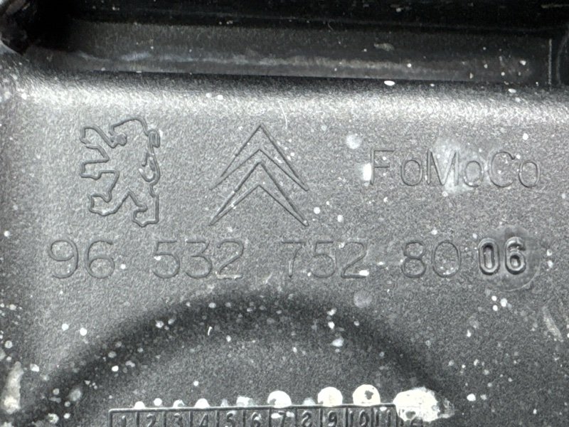 Маслоотделитель Land Rover FreeLander 2