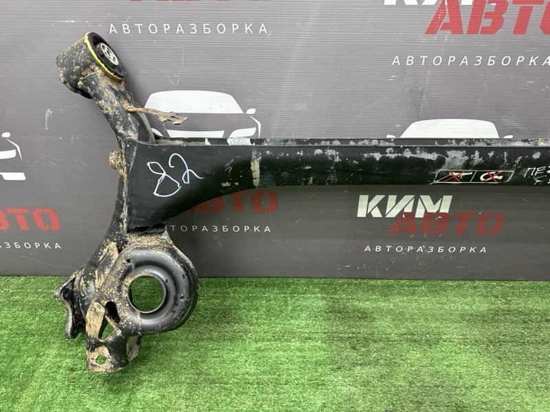 Подрамник Балка Peugeot 307