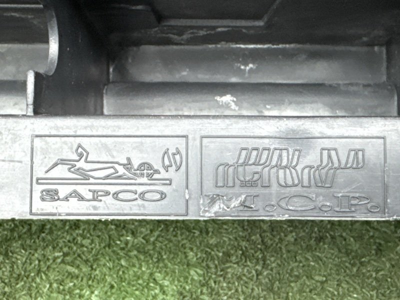 Усилитель бампера Peugeot 206