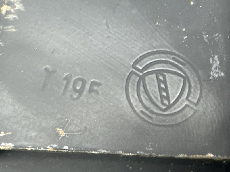 Рамка радиатора Fiat Albea