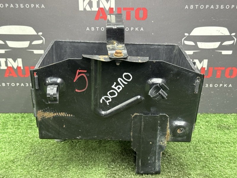 Площадка под АКБ Fiat Doblo