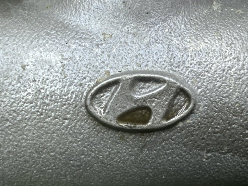 Главный тормозной цилиндр с бочком Hyundai Sonata 4