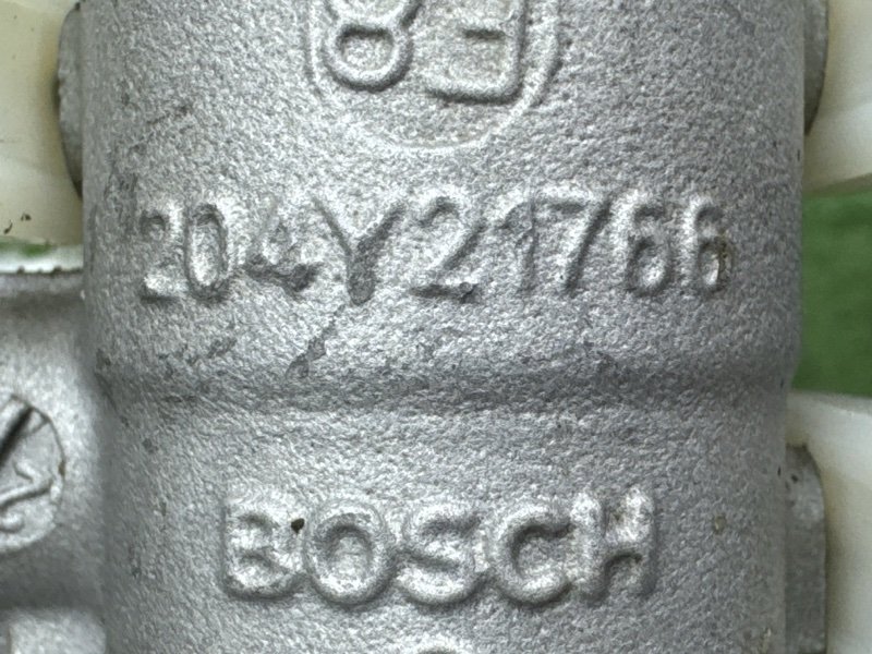 Главный тормозной цилиндр с бочком Opel Corsa D